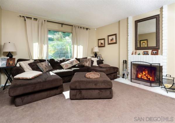 6132 Camino Largo, San Diego, California, United States 92120, 4 Bedrooms Bedrooms, ,For sale,Camino Largo,200005107