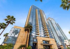 1325 Pacific Highway, San Diego, California, United States 92101, 2 Bedrooms Bedrooms, ,1 BathroomBathrooms,For sale,Pacific Highway,200022201