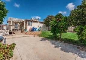 145 9Th Ave, Escondido, California, United States 92025, 3 Bedrooms Bedrooms, ,For sale,9Th Ave,200022205