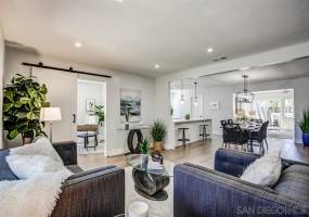4816 49Th St, San Diego, California, United States 92115, 3 Bedrooms Bedrooms, ,For sale,49Th St,200022228