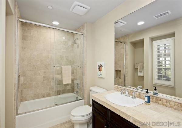 16958 Blue Shadows Ln, San Diego, California, United States 92127, 2 Bedrooms Bedrooms, ,1 BathroomBathrooms,For sale,Blue Shadows Ln,200022235