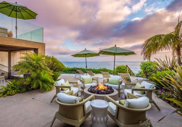 1614 Neptune Ave, Encinitas, California, United States 92024, 5 Bedrooms Bedrooms, ,1 BathroomBathrooms,For sale,Neptune Ave,200026205