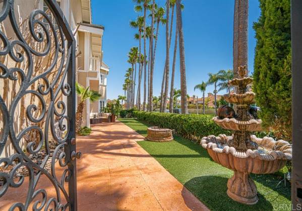 35 Buccaneer Way, Coronado, California, United States 92118, 5 Bedrooms Bedrooms, ,1 BathroomBathrooms,For sale,Buccaneer Way,200027247