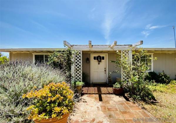 24080 Hwy 94, Potrero, California, United States 91963, 3 Bedrooms Bedrooms, ,For sale,Hwy 94,200028937