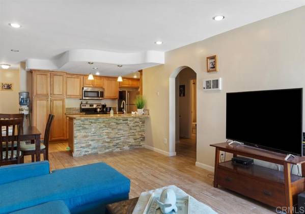 1111 Seacoast Drive, Imperial Beach, California, United States 91932, 2 Bedrooms Bedrooms, ,For sale,Seacoast Drive,200030716