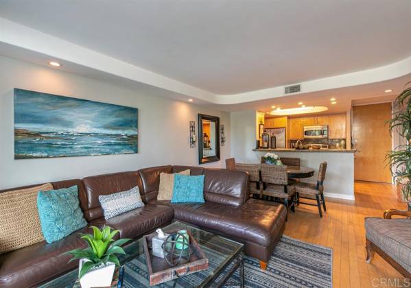 1830 Avenida Del Mundo, Coronado, California, United States 92118, 1 Bedroom Bedrooms, ,For sale,Avenida Del Mundo,200033040