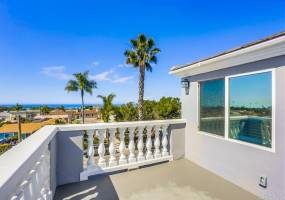 Rooftop Deck with amazing ocean views