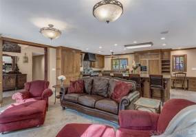 18351 Via de Las Flores, Rancho Sante Fe, California, United States 92067, 6 Bedrooms Bedrooms, ,2 BathroomsBathrooms,For sale,Via de Las Flores,190045824