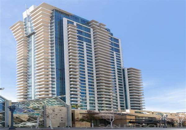 The Pinnacle Marina Tower