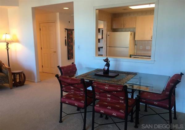 3890 Nobel, San Diego, California, United States 92122, 2 Bedrooms Bedrooms, ,For sale,Nobel,200037562