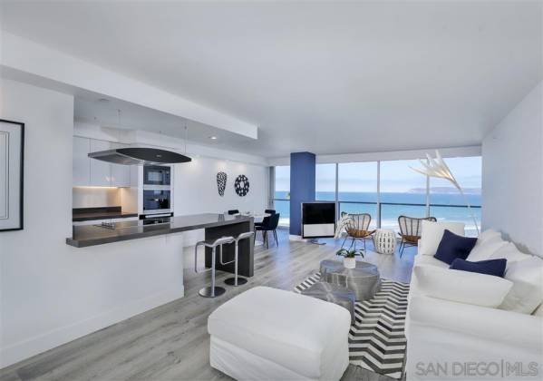 1780 Avenida del Mundo, Coronado, California, United States 92118, 1 Bedroom Bedrooms, ,For sale,Avenida del Mundo,200037792