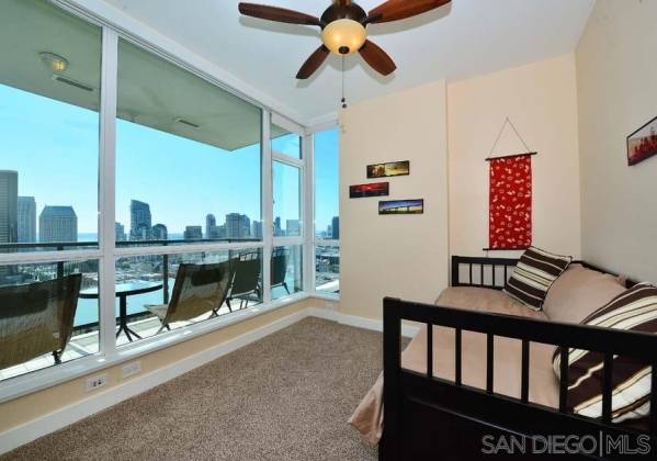 325 7th Ave, San Diego, California, United States 92101, 2 Bedrooms Bedrooms, ,For sale,7th Ave,200038226