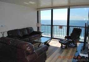 4767 Ocean Blvd., San Diego, California, United States 92109, 2 Bedrooms Bedrooms, ,For sale,Ocean Blvd.,200038412