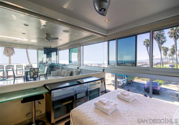 2999 Ocean Front Walk, San Diego, California, United States 92109, 2 Bedrooms Bedrooms, ,For sale,Ocean Front Walk,200036852