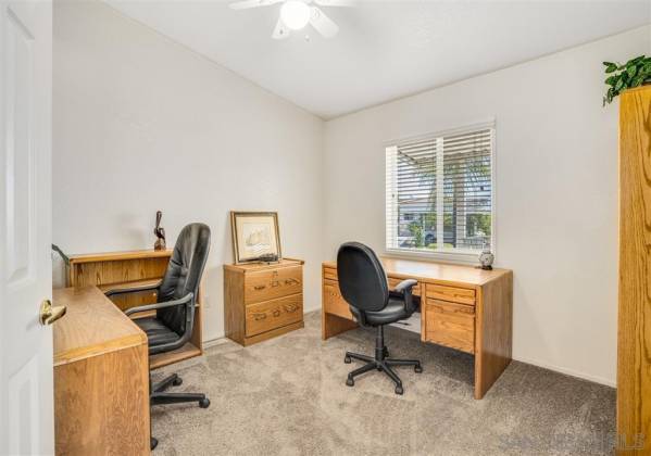 955 Howard Ave, Escondido, California, United States 92029, 3 Bedrooms Bedrooms, ,For sale,Howard Ave,200030772