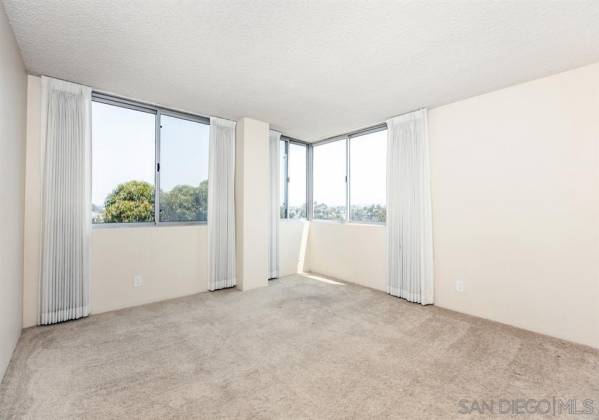 3635 7th Ave, San Diego, California, United States 92103, 3 Bedrooms Bedrooms, ,For sale,7th Ave,200041088