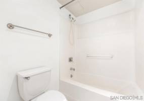 3635 7th Ave, San Diego, California, United States 92103, 3 Bedrooms Bedrooms, ,For sale,7th Ave,200041088