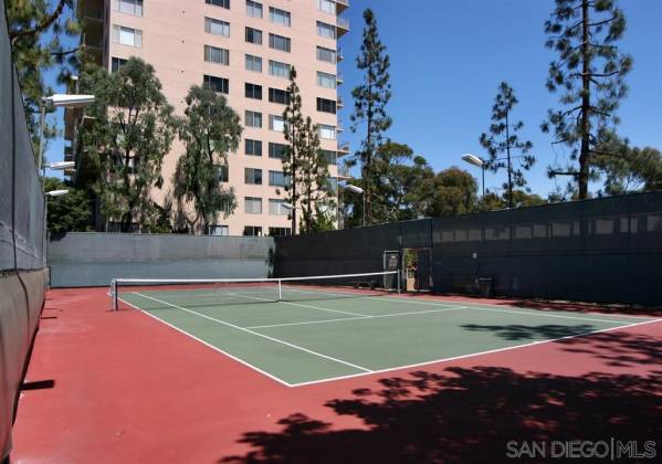 3635 7th Ave, San Diego, California, United States 92103, 3 Bedrooms Bedrooms, ,For sale,7th Ave,200041088