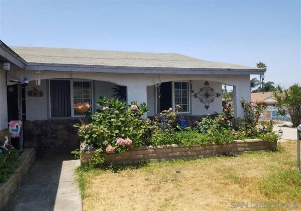 125 Padre Tullio Dr, San Ysidro, California, United States 92173, 3 Bedrooms Bedrooms, ,For sale,Padre Tullio Dr,200038328