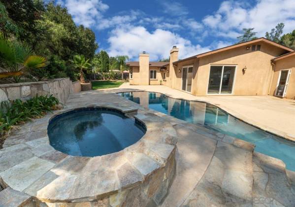 12841 Stone Canyon Rd, Poway, California, United States 92064, 5 Bedrooms Bedrooms, ,For sale,Stone Canyon Rd,200041507