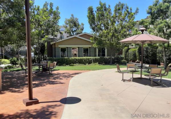 5088 Plaza Promenade, San Diego, California, United States 92123, 3 Bedrooms Bedrooms, ,For sale,Plaza Promenade,200039357