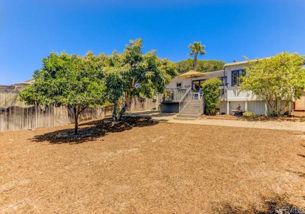 735 Cedros, Solana Beach, California, United States 92075, 2 Bedrooms Bedrooms, ,For sale,Cedros,200033757