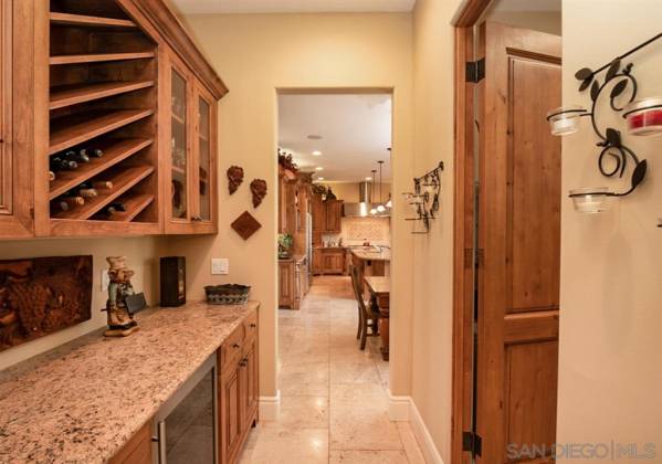 13772 Paseo Valle Alto, Poway, California, United States 92064, 6 Bedrooms Bedrooms, ,For sale,Paseo Valle Alto,200033804