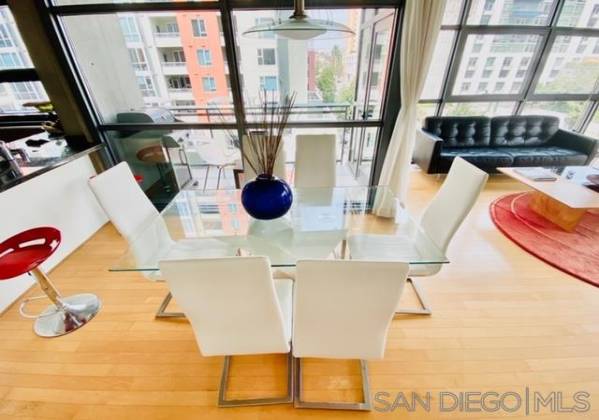 1494 Union St, San Diego, California, United States 92101, 2 Bedrooms Bedrooms, ,For sale,Union St,200045010