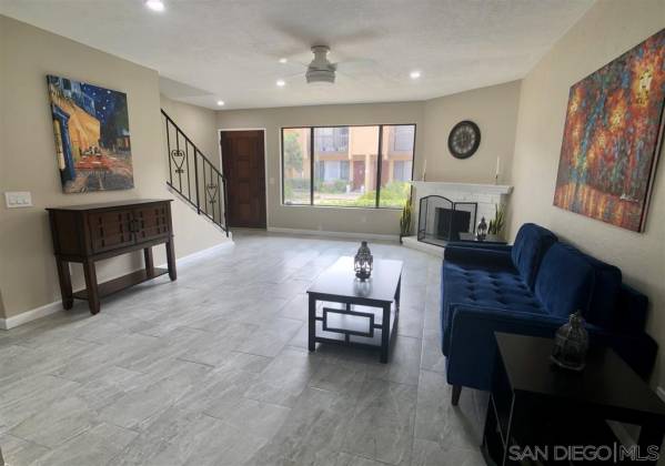 9423 Gold Coast Dr, San Diego, California, United States 92126, 2 Bedrooms Bedrooms, ,1 BathroomBathrooms,For sale,Gold Coast Dr,200045050