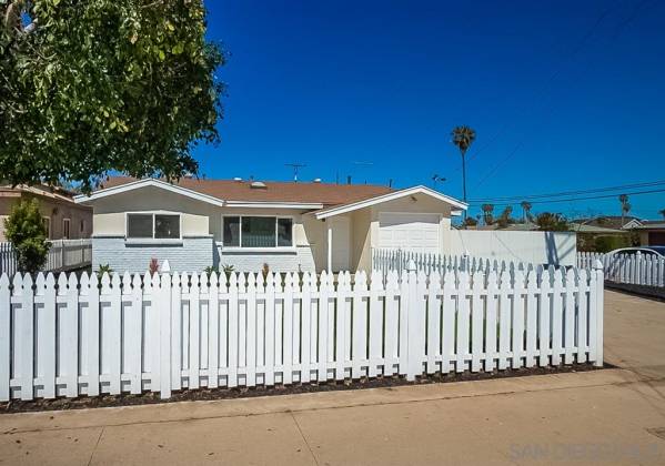 552 Emory St, Imperial Beach, California, United States 91932, 3 Bedrooms Bedrooms, ,For sale,Emory St,200045064