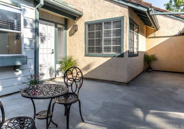 422 Devonshire, Escondido, California, United States 92027, 2 Bedrooms Bedrooms, ,For sale,Devonshire,200040016