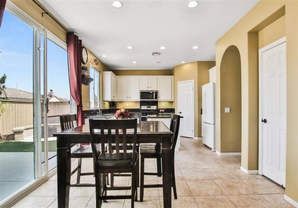 925 Yosemite Dr., Chula Vista, California, United States 91914, 4 Bedrooms Bedrooms, ,1 BathroomBathrooms,For sale,Yosemite Dr.,200045067