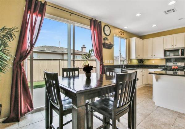 925 Yosemite Dr., Chula Vista, California, United States 91914, 4 Bedrooms Bedrooms, ,1 BathroomBathrooms,For sale,Yosemite Dr.,200045067