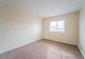 5021 - 5029 Logan Avenue, San Diego, California, United States 92113, 5 Bedrooms Bedrooms, ,For sale,Logan Avenue,200015416