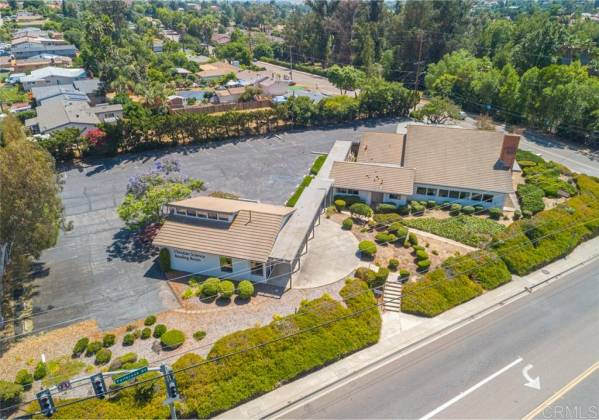 1109 Fallbrook Street, Fallbrook, California, United States 92028, 2 Bedrooms Bedrooms, ,For sale,Fallbrook Street,200031954