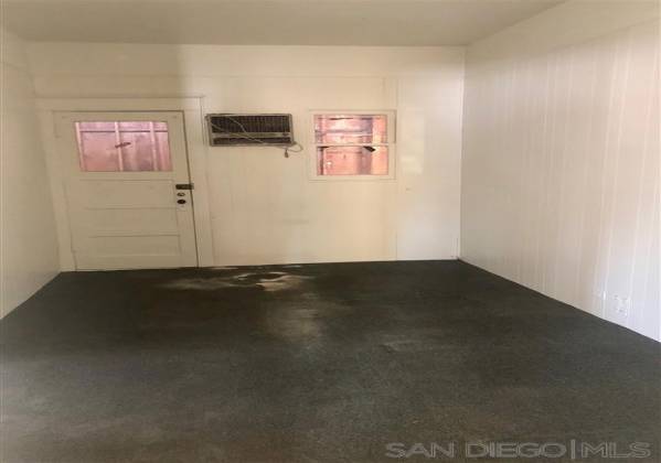 579 Main St., Ramona, California, United States 92065, 1 Bedroom Bedrooms, ,For sale,Main St.,200034065