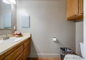 110-204 Civic Center Dr, Vista, California, United States 92084, 1 Bedroom Bedrooms, ,For sale,Civic Center Dr,200038873